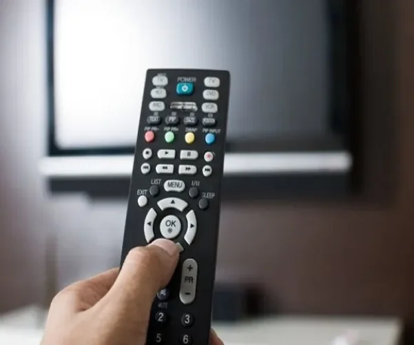 علت کار نکردن کنترل تلویزیون سونی