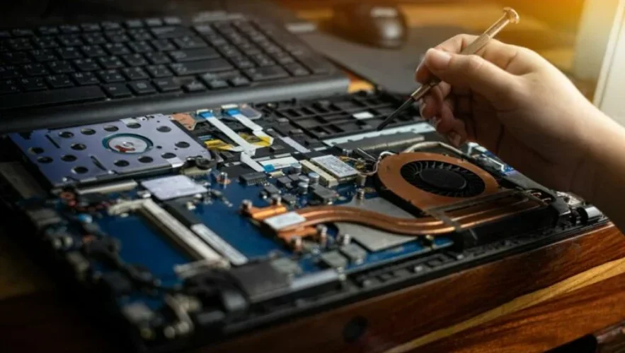 تعمیرات لپ تاپ ایسوس در شرق تهران را به کجا بسپاریم