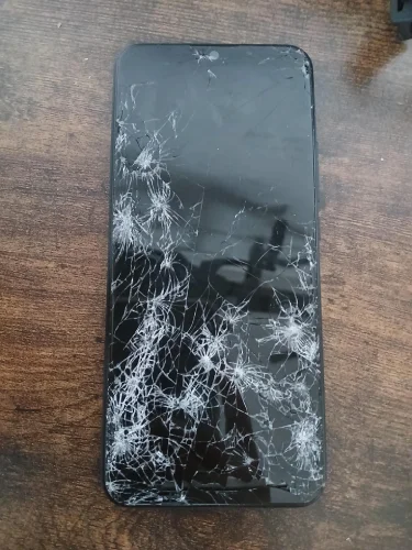 تعویض گلس ال سی دی a07 سامسونگ